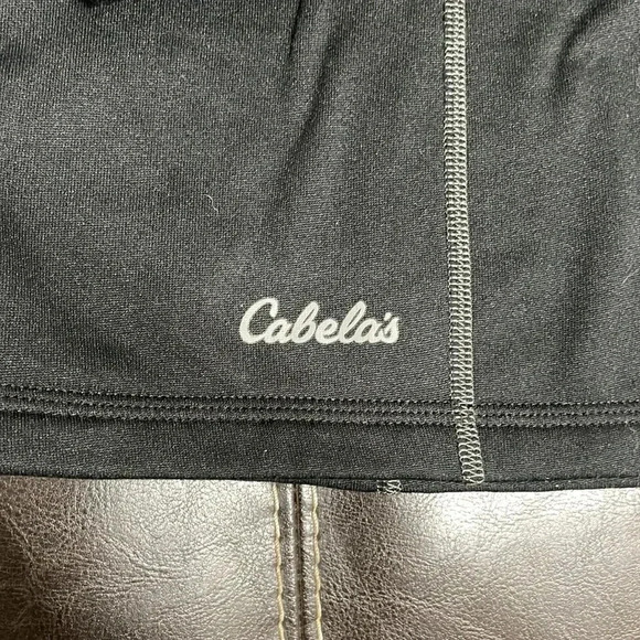 2/15 Cabelas Black Thermal Base Layer - Picture 3 of 4